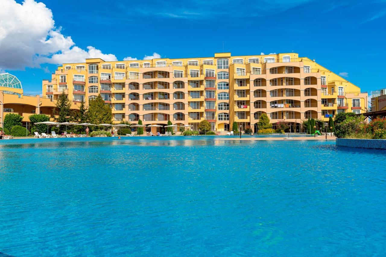 Menada Grand Resort Apartments Aheloy Esterno foto