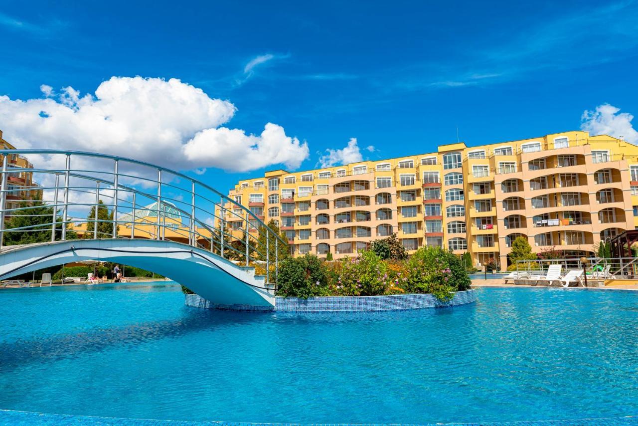 Menada Grand Resort Apartments Aheloy Esterno foto