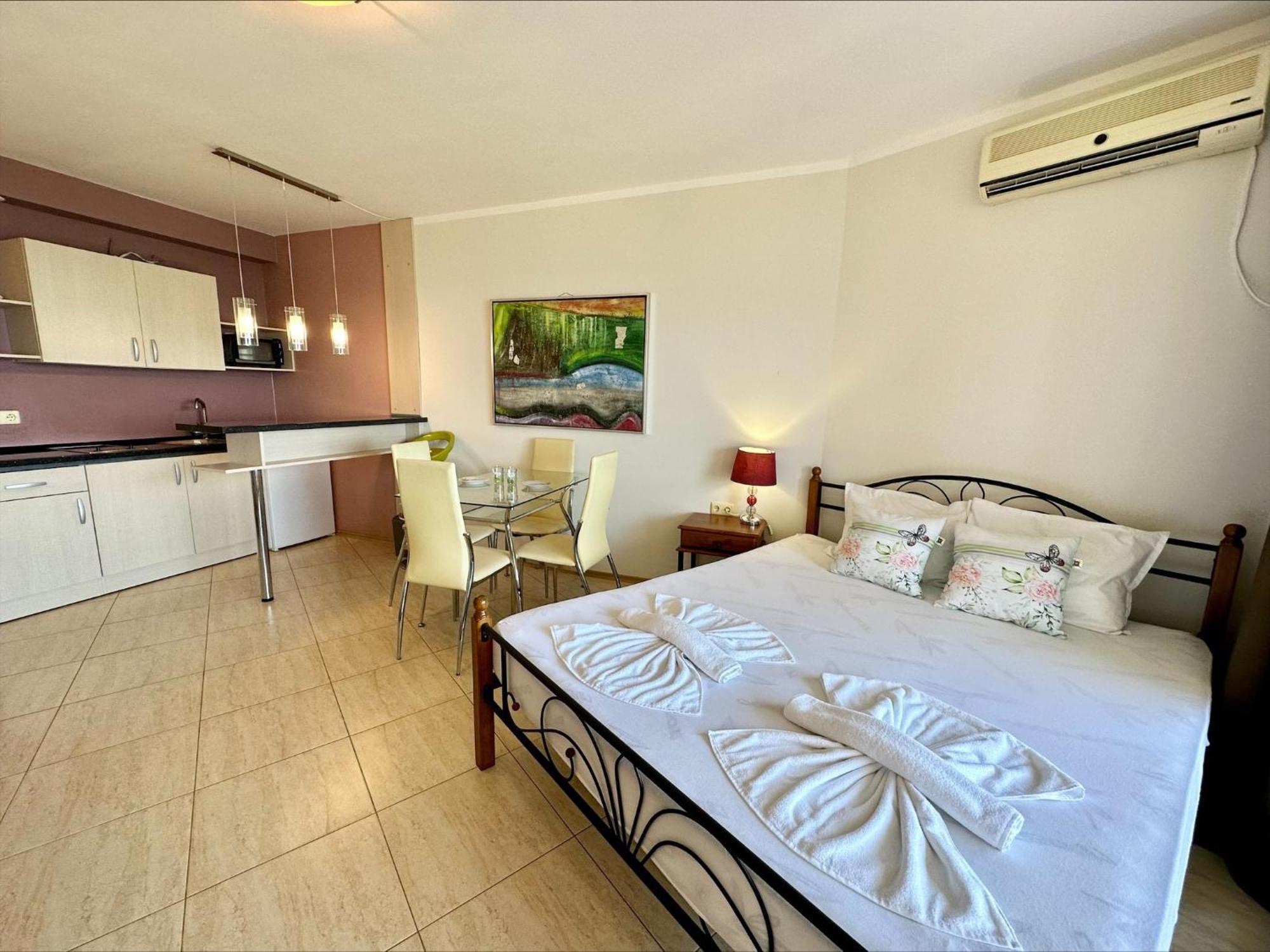Menada Grand Resort Apartments Aheloy Camera foto